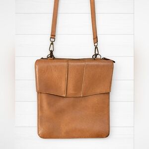 ✨️ Matt & Nat Hamel Dwell Vegan Bag